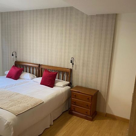 Apartamentos Palacio Azcarate Calle Calvario Эскарай Экстерьер фото